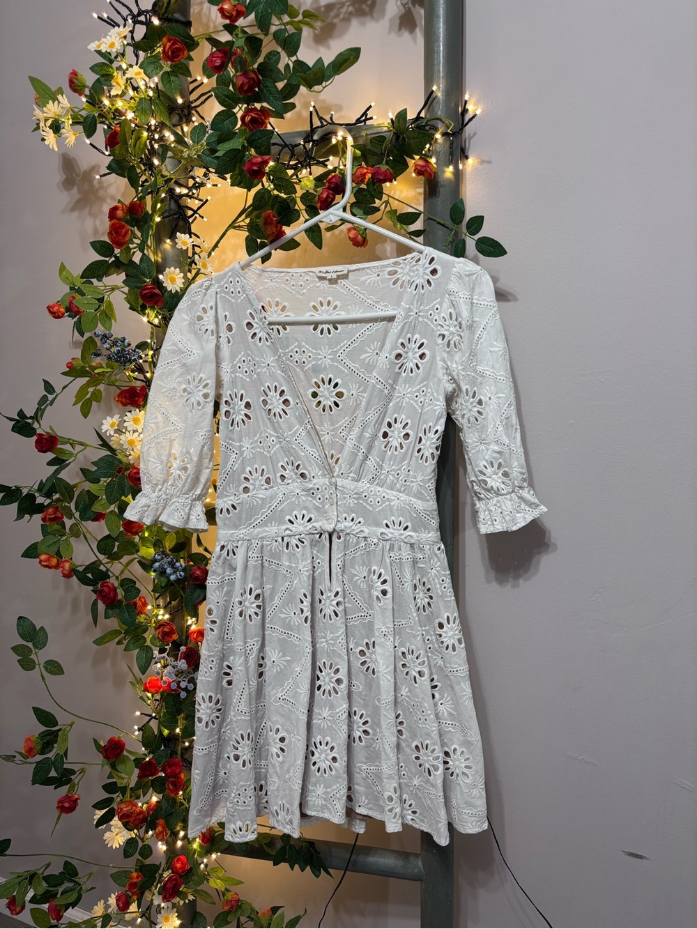 X Revolve Eyelet Dress For Love & Lemons Size S - Picture 4 of 10